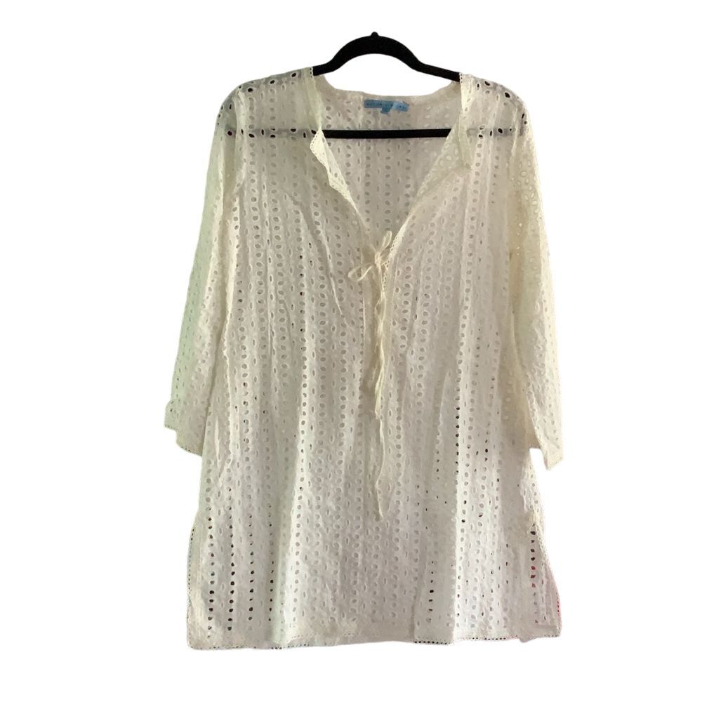Antonio Melani Eyelet Cover Up with 3/4 sleeve size Large‎